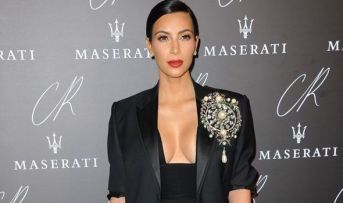 kim-kardashian-paris-fashion-week-jumpsuit-517401